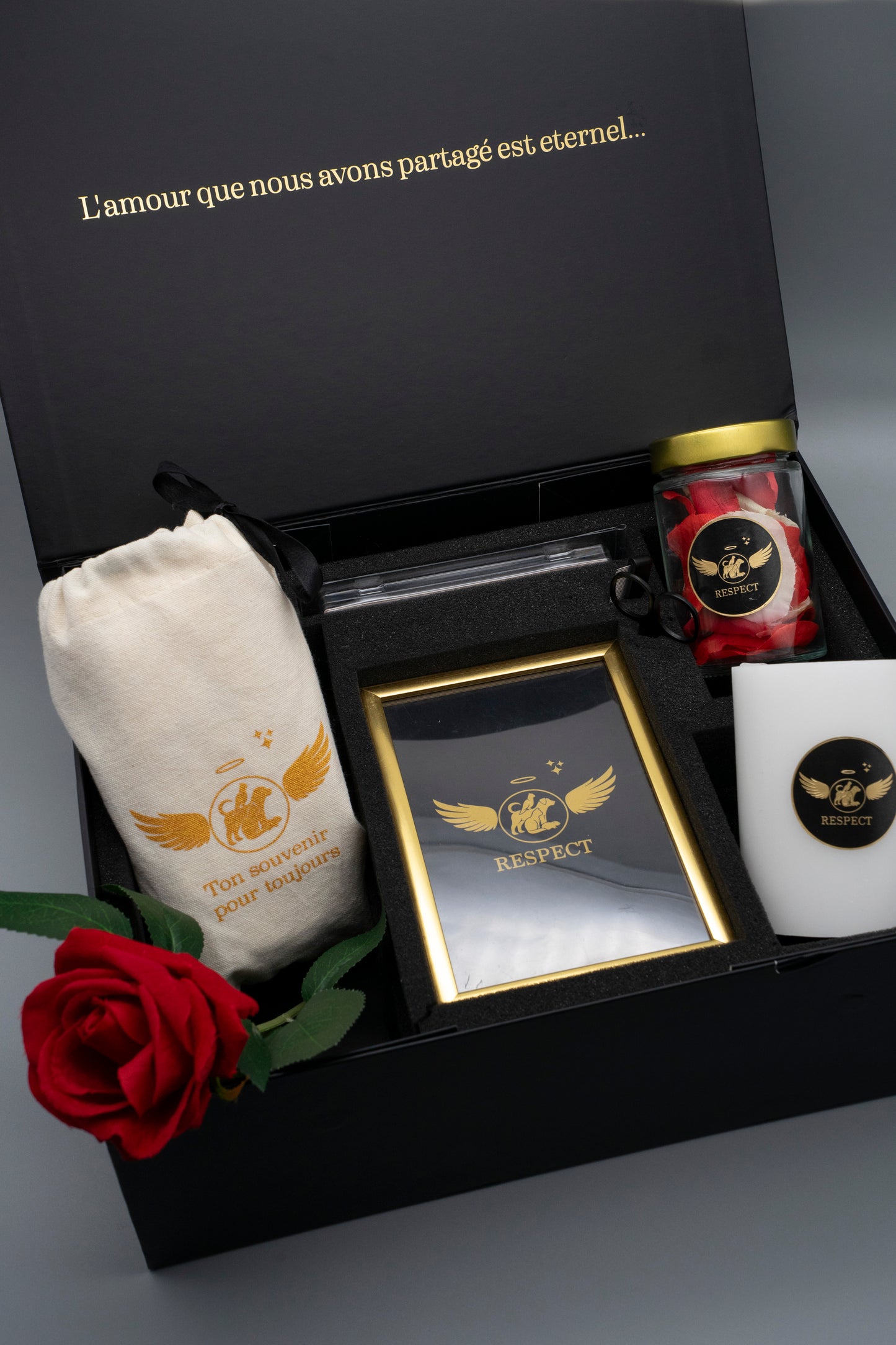 Coffret de cérémonie funéraire animalière